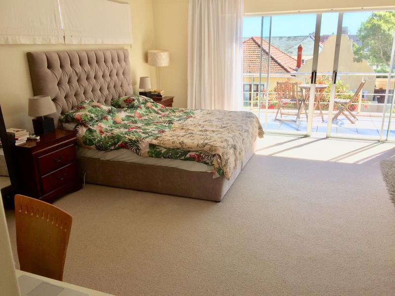 3 Bedroom Property for Sale in Camps Bay Western Cape